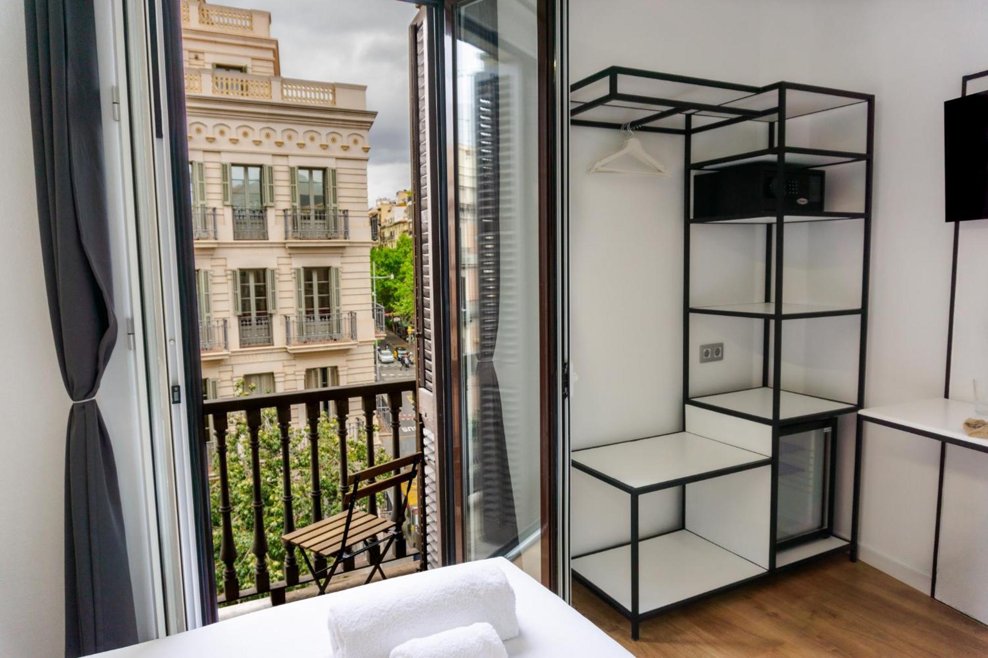Fontanella Green House Barcelona Ngoại thất bức ảnh